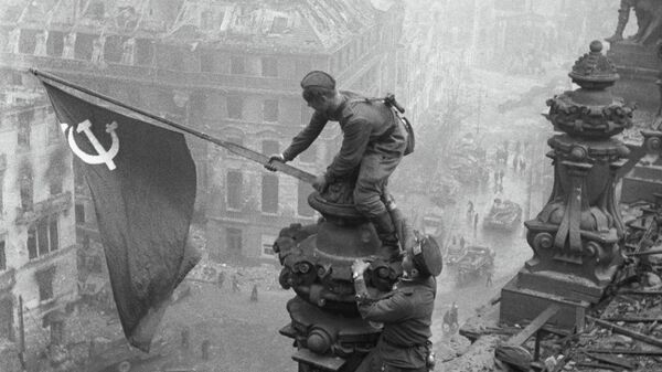 World War II, 1941 - 1945. The Victory Banner over Reichstag, Berlin. May 1, 1945. - Sputnik International
