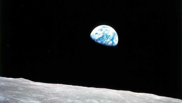 Earthrise as seen from the Moon - Sputnik International