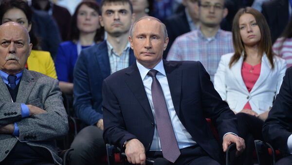 Russian President V.Putin's working visit to Northwestern Federal District - Sputnik International