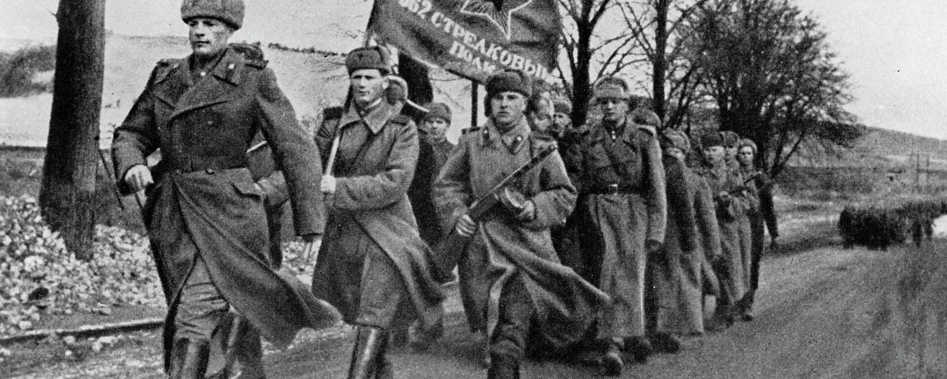 562 rifle regiment during march, February 1945 - Sputnik International, 1920, 06.10.2022