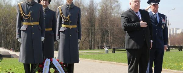 Ambassador John Tefft - Sputnik International