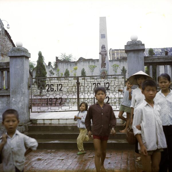 Young locals of Saigon (now Ho Chi Minh City) in southern Vietnam. August 1, 1975. - Sputnik International