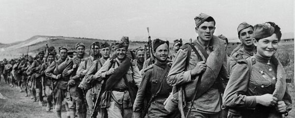 Soldiers on the march Soldiers on the march - Sputnik International