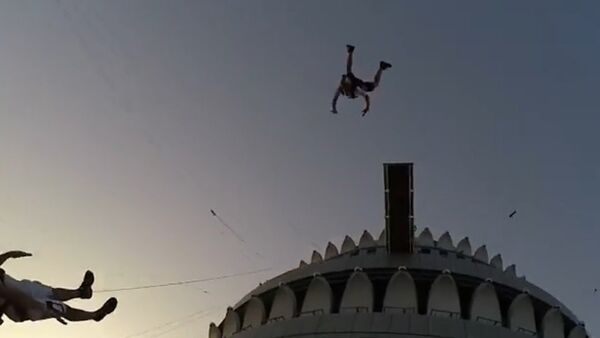 Dream Jump - Dubai 4K - Sputnik International