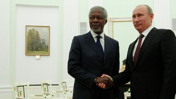 Vladimir Putin meets with Kofi Annan - Sputnik International