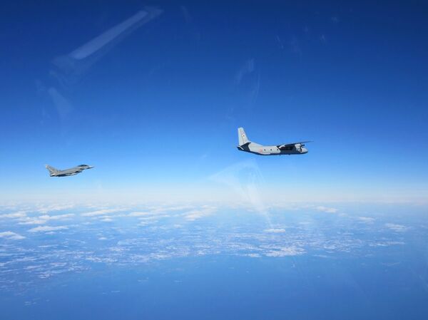 Eurofighter Typhoon and An-26 Eurofighter Typhoon and An-26 - Sputnik International