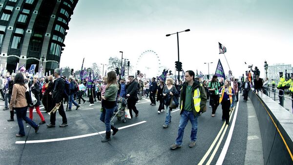 A protest against job cuts in London, UK - Sputnik International