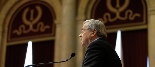 Iowa Gov. Terry Branstad delivers his annual Condition of the State address before a joint session of the Iowa General Assembly, Tuesday, Jan. 13, 2015, at the Statehouse in Des Moines, Iowa. Iowa Gov. Terry Branstad delivers his annual Condition of the State address before a joint session of the Iowa General Assembly, Tuesday, Jan. 13, 2015, at the Statehouse in Des Moines, Iowa. - Sputnik International