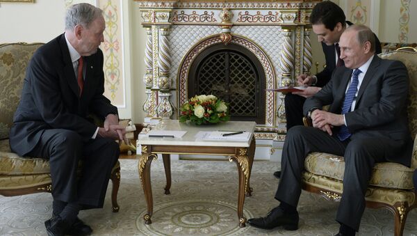 President Vladimir Putin meets with former Canadian Premier Jean Cretien - Sputnik International