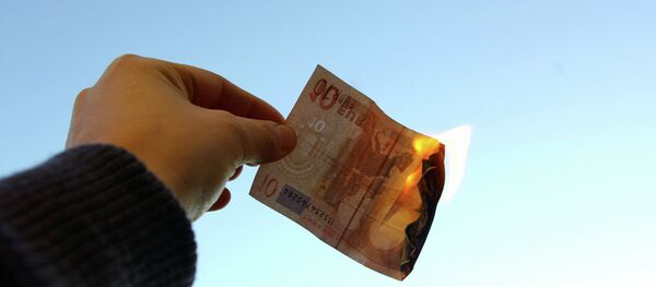Burning euros Burning euros - Sputnik International