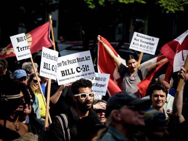 Protests against Canada's Anti-terror bill Protests against Canada's Anti-terror bill - Sputnik International
