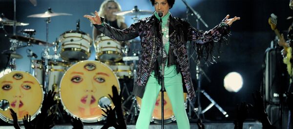 Prince to Hold ‘Rally 4 Peace’ Concert in Baltimore This Weekend Prince to Hold ‘Rally 4 Peace’ Concert in Baltimore This Weekend - Sputnik International