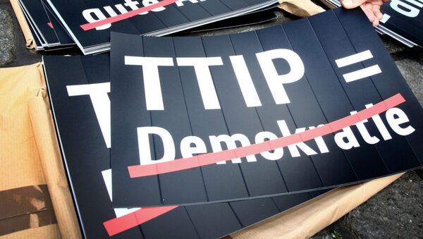 Anti-TTIP banner - Sputnik International