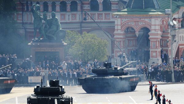 A T-14 tank with the Armata Universal Combat Platform at the military parade - Sputnik International