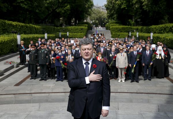 The Ukrainian president also visited the Tomb of the Unknown Soldier. - Sputnik International