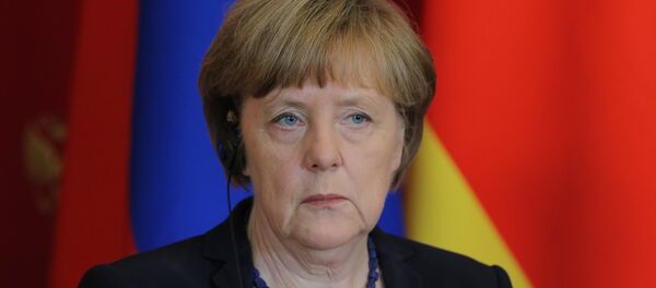 Vladimir Putin and Angela Merkel hold joint news conference Vladimir Putin and Angela Merkel hold joint news conference - Sputnik International