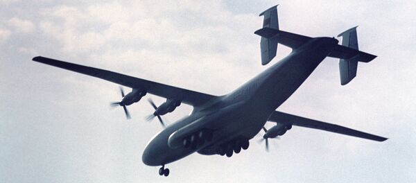 An Antonov An-22 strategic airlifter An Antonov An-22 strategic airlifter - Sputnik International