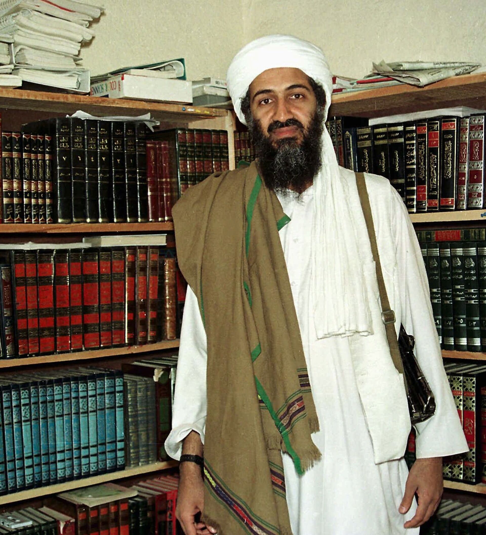 Аль каида лидер. Усама Бен Ладен. Усама Бен Ладен Аль Каида. Усама Бен Ладен фото. Осама Бин Ладе.