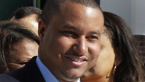Sen. Virgil Smith, D-Detroit, is shown during a bill signing ceremony at the Michigan State Fairgrounds in Detroit - Sputnik International
