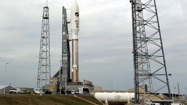 The US Air Force's X-37B Orbital Test Vehicle is attached to a United Launch Alliance Atlas V rocket at the Cape Canaveral Air Force Station in Florida. - Sputnik International