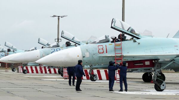 New equipment arrives at Belbek airfield in Crimea - Sputnik International