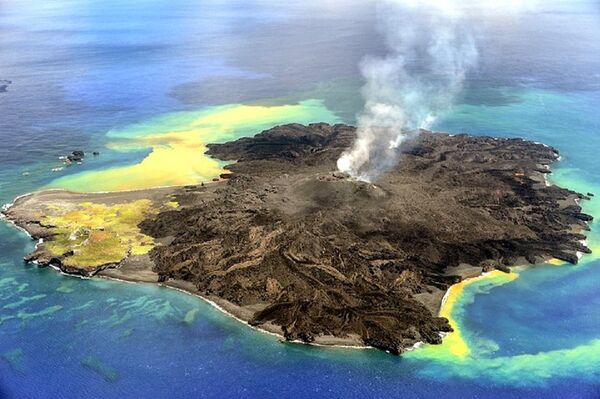 Nishinoshima from the air Nishinoshima from the air - Sputnik International