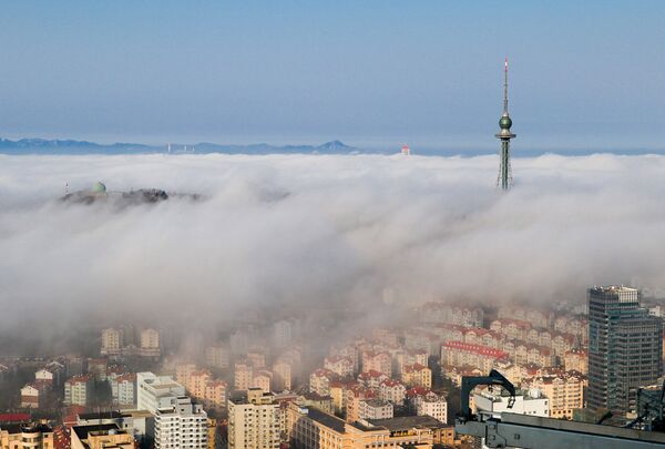 Real-Life Sleepy Hollow: Big Cities Enveloped in Fog - Sputnik International