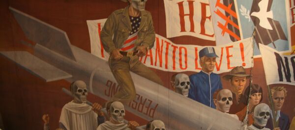 Reagan, riding the bomb - Sputnik International