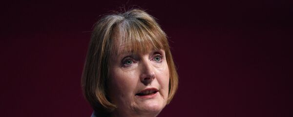 Harriet Harman, the Deputy Leader of the Labour Party, introduces Ed Miliband, the Party leader, as he launches his party's general election manifesto in the Old Granada Studios in Manchester, northwest England on April 13, 2015 Harriet Harman, the Deputy Leader of the Labour Party, introduces Ed Miliband, the Party leader, as he launches his party's general election manifesto in the Old Granada Studios in Manchester, northwest England on April 13, 2015 - Sputnik International