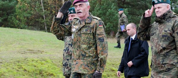 Hans-Lothar Domröse Hans-Lothar Domröse - Sputnik International