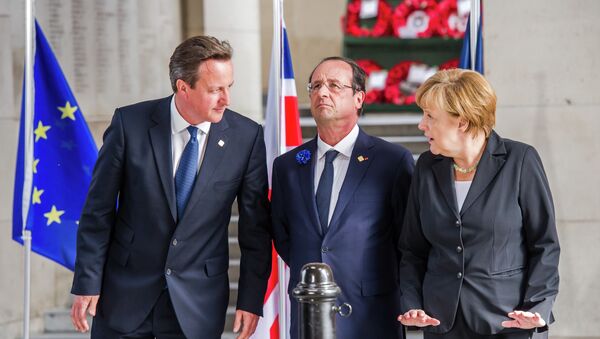 From left, British Prime Minister David Cameron, French President Francois Hollande and German Chancellor Angela Merkel - Sputnik International