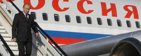 Vladimir Putin arrives on Air Force One plane Vladimir Putin arrives on Air Force One plane - Sputnik International