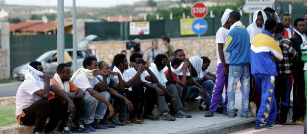 Migrants from Eritrea in Lampedusa, Italy Migrants from Eritrea in Lampedusa, Italy - Sputnik International