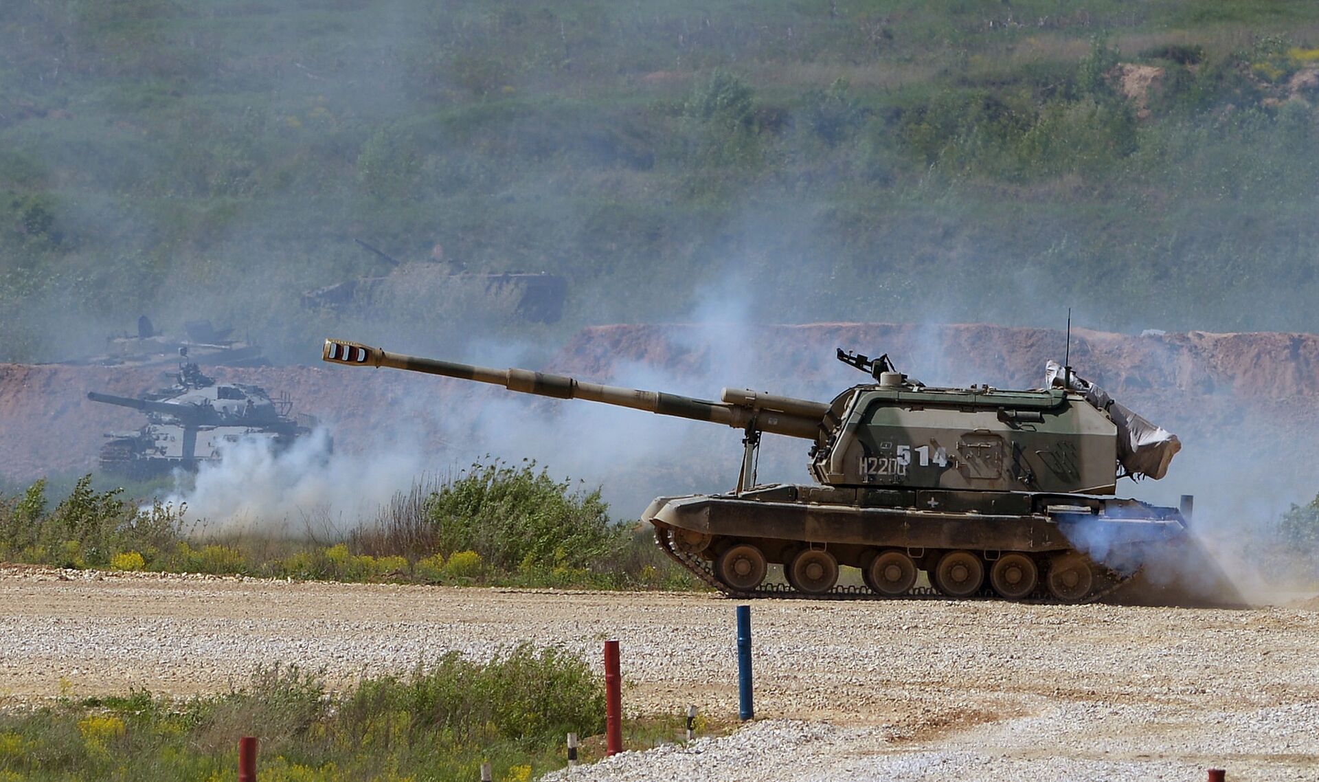 MSTA-S self-propelled howitzer during equipment demonstration at the International Military-Technical Forum “ARMY-2015” in Moscow region - Sputnik International, 1920, 14.09.2023