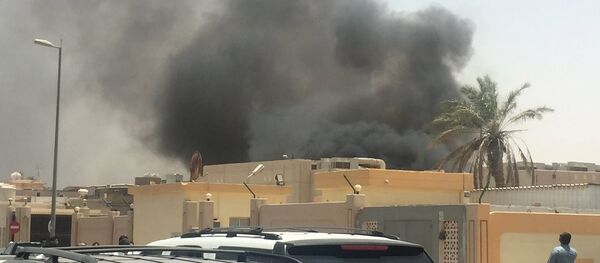 Smoke rises after a car exploded near a Shi'ite mosque in Saudi Arabia's Dammam May 29, 2015 Smoke rises after a car exploded near a Shi'ite mosque in Saudi Arabia's Dammam May 29, 2015 - Sputnik International