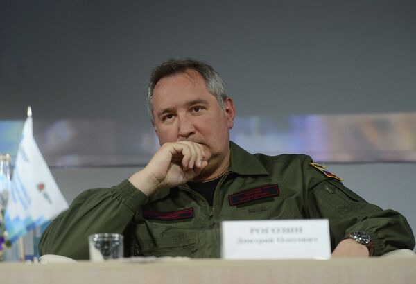 Russian Deputy Prime Minister Rogozin attends 3rd Vladimir Economic Forum - Sputnik International
