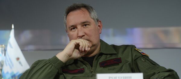 Russian Deputy Prime Minister Rogozin attends 3rd Vladimir Economic Forum - Sputnik International