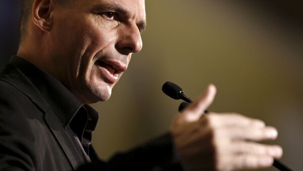 Greek Finance Minister Yanis Varoufakis delivers a speech during The Economist conference on Europe: The comeback, Greece: How resilient? - Sputnik International