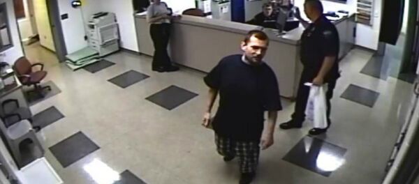 Kentucky Police Chief Sends Mentally Ill Prisoner to Florida on Bus, Charges Him with Escape Kentucky Police Chief Sends Mentally Ill Prisoner to Florida on Bus, Charges Him with Escape - Sputnik International