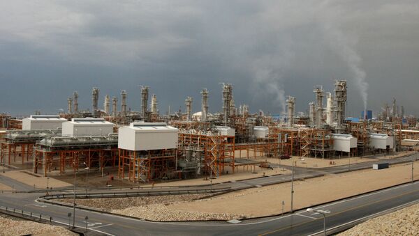 Third gas refinery of South Pars gas field in Assalouyeh, Iran - Sputnik International