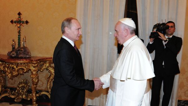 Vladimir Putin visits Vatican - Sputnik International