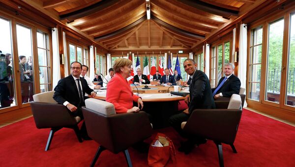Second working session of a G7 summit at the Elmau Castle near Garmisch-Partenkirchen, southern Germany, on June 8, 2015 - Sputnik International