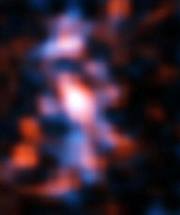 The resulting reconstructed image of the distant galaxy using sophisticated models of the magnifying gravitational lens, reveal fine structures within the ring that have never been seen before: Several dust clouds within the galaxy, which are thought to be giant cold molecular clouds, the birthplaces of stars and planets. The resulting reconstructed image of the distant galaxy using sophisticated models of the magnifying gravitational lens, reveal fine structures within the ring that have never been seen before: Several dust clouds within the galaxy, which are thought to be giant cold molecular clouds, the birthplaces of stars and planets. - Sputnik International