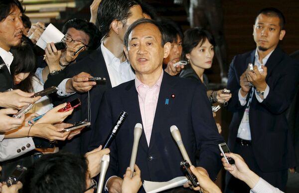 Abe’s Right-Hand Man Yoshihide Suga Vows to Push Forward with 'Abenomics' if Elected PM Abe’s Right-Hand Man Yoshihide Suga Vows to Push Forward with 'Abenomics' if Elected PM - Sputnik International