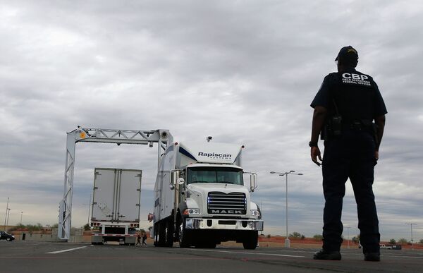 The large mobile X-ray machines that are used to detect contraband and explosives are usually deployed at the U.S.-Mexico border The large mobile X-ray machines that are used to detect contraband and explosives are usually deployed at the U.S.-Mexico border - Sputnik International