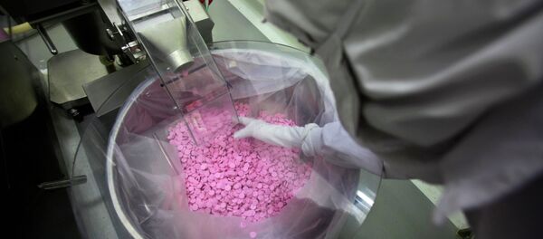 Charity group Medecins Sans Frontieres called on India to resist international pressure to change their patent laws in a way that would weaken the nation's production of affordable generic drugs, which it supplies to countries all over the world. Charity group Medecins Sans Frontieres called on India to resist international pressure to change their patent laws in a way that would weaken the nation's production of affordable generic drugs, which it supplies to countries all over the world. - Sputnik International