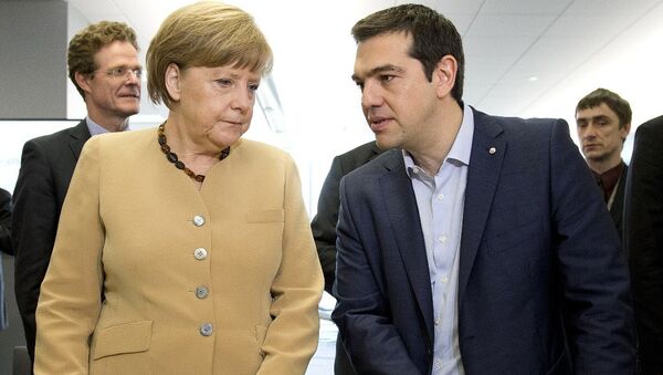 German federal chancellor Angela Merkel, talks with Greek prime minister Alexis Tsipras - Sputnik International