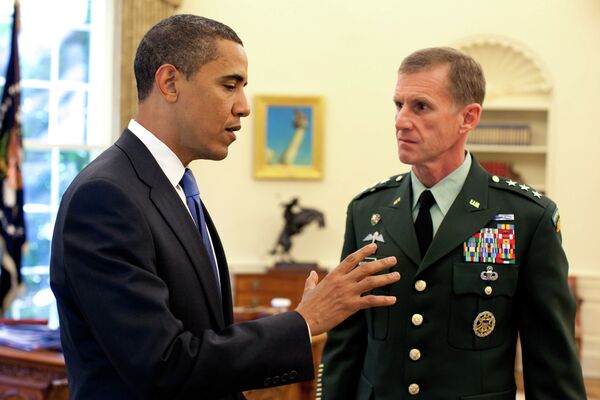 President Obama and McChrystal in the Oval Office in May 2009 - Sputnik International