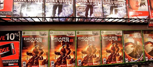 Popular game titles Call of Duty and Gears of War 2 on display Popular game titles Call of Duty and Gears of War 2 on display - Sputnik International