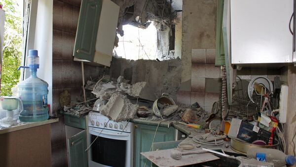 Kiev forces shelled Donetsk again, killing one person - Sputnik International